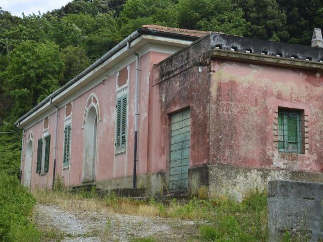 Rustico in vendita a Rosignano Marittimo, Toscana