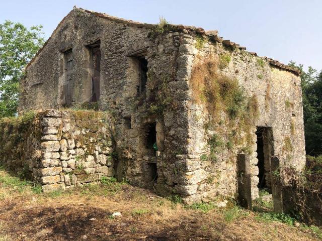 Rustico in vendita a Santopadre, Lazio