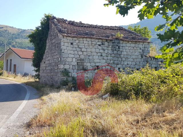 Rustico in vendita a Vitulano, Campania