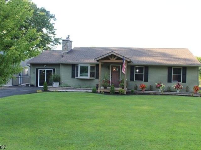 House for sale in Rudeville, Hardyston Township