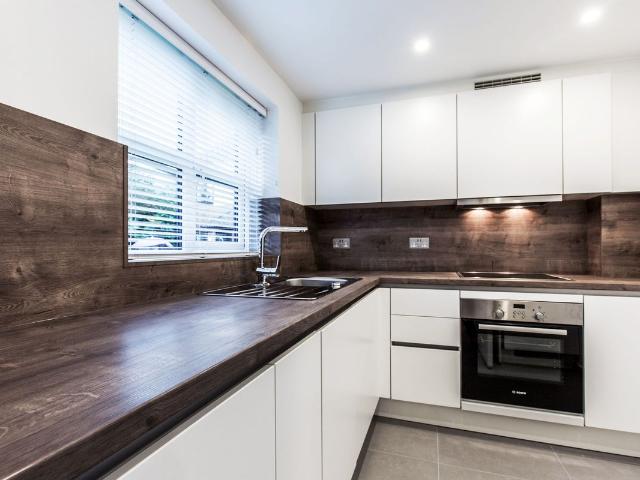 Apartment for rent in Colnbrook, Slough