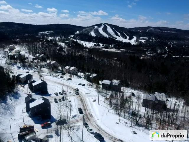 Apartment for rent in Sainte-Adèle, Laurentides