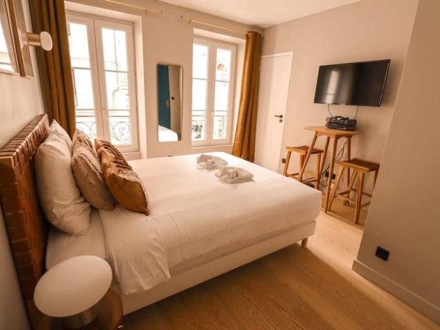 Studio location à Paris, Île-de-France