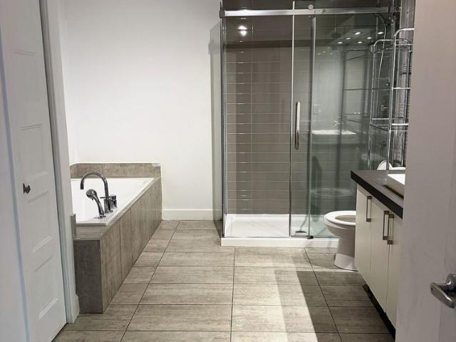 Apartment for rent in Vieux-Longueuil, Longueuil