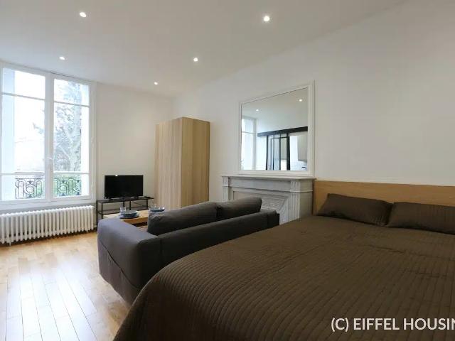 Studio location à France métropolitaine, Neuilly-sur-seine