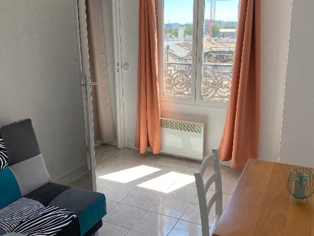 Studio location à Paris, Île-de-France