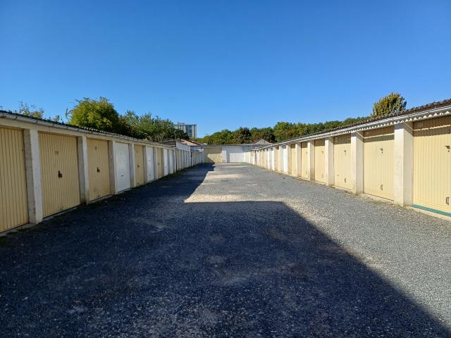 Garage location à Reims