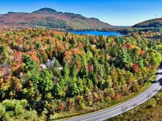 House for sale in Memphrémagog, Quebec