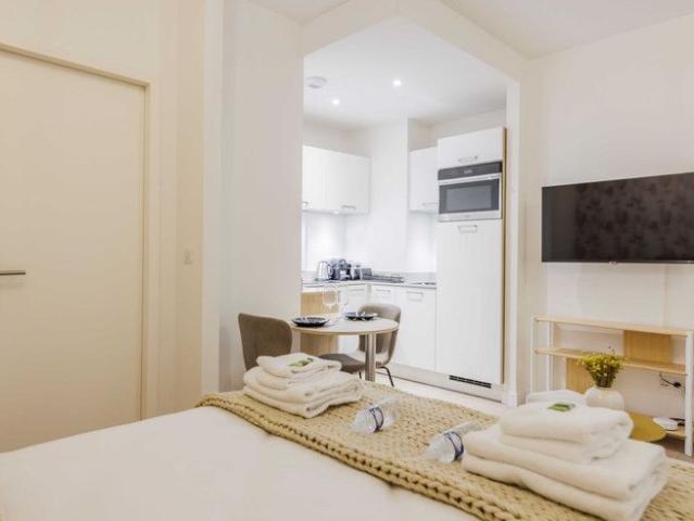 Studio location à Boulogne-Billancourt, Boulogne-billancourt