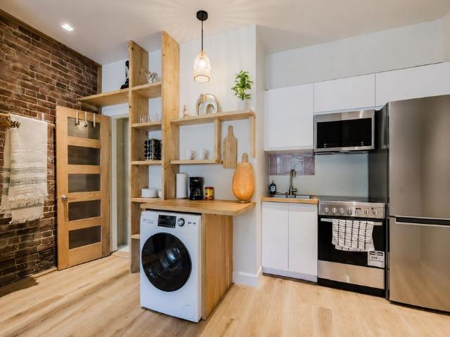Apartment for rent in St. Leonard's, Quebec