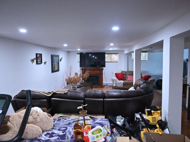 House for rent in Laval