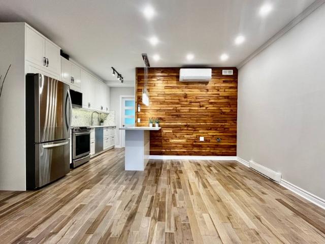Apartment for rent in St. Leonard's, Quebec