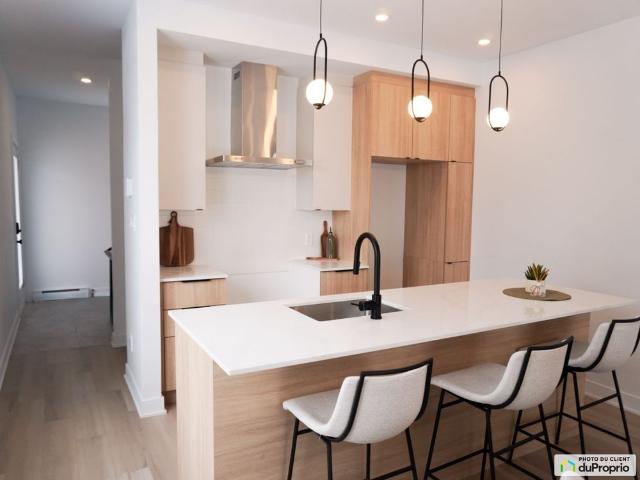 Apartment for rent in Secteur centre, Carignan