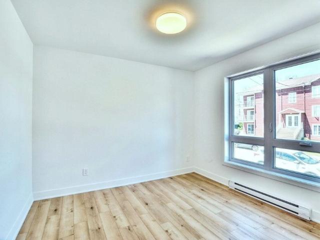 Apartment for rent in St-jacques, Quebec