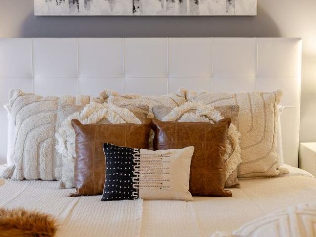 House for rent in Ville-Marie, Montréal