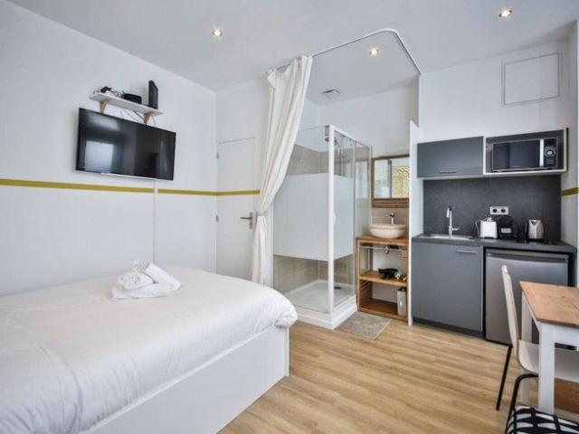 Studio location à Paris, Île-de-France