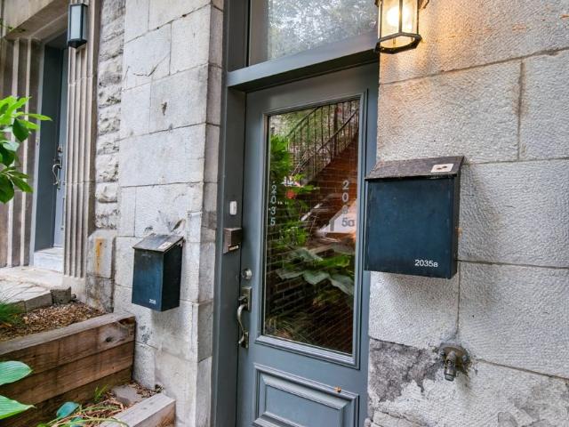 Apartment for rent in Ville-Marie, Montréal