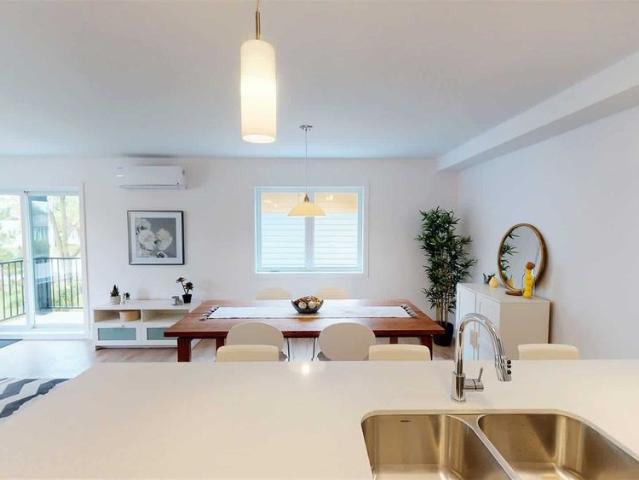 Apartment for rent in Saint-charles-borromée, Quebec