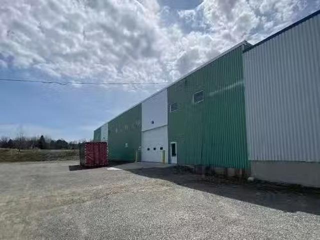 House for rent in Warwick, Quebec
