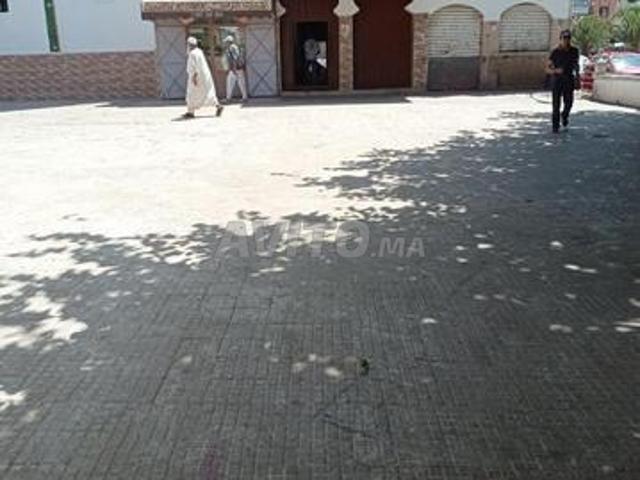 Local commercial location à Anfa, Gharb-Chrarda-Beni Hssen