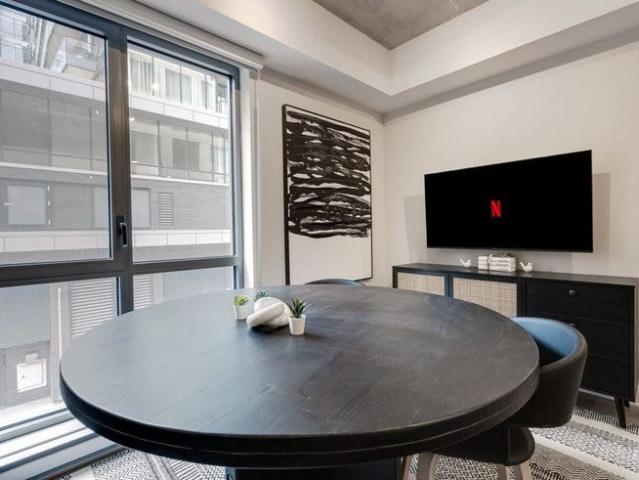 House for rent in La Cité du Multimédia, Montréal