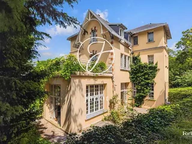 Maison vente à Village Centre-ville, Rueil-Malmaison