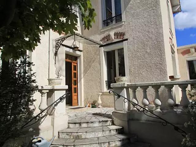 Maison vente à Village Centre-ville, Rueil-Malmaison