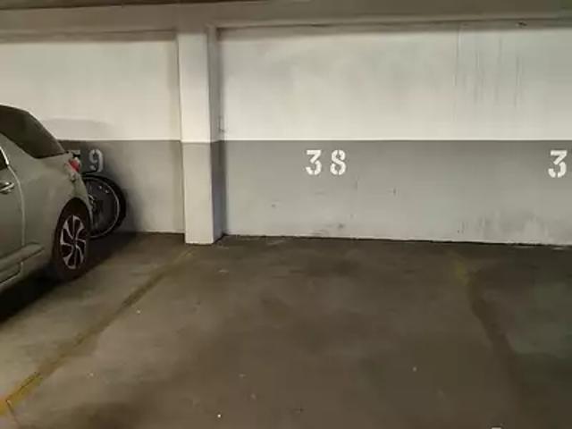 Garage vente à Nanterre, Rueil-malmaison