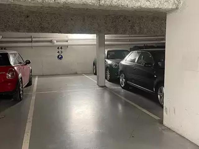 Garage vente à Nanterre, Rueil-malmaison