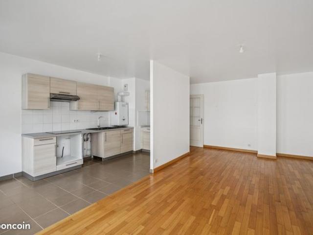 Appartement vente à Rueil-Malmaison, Hauts-de-Seine