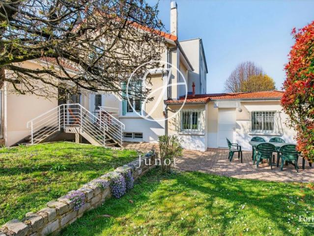 Maison vente à Nanterre, Rueil-malmaison