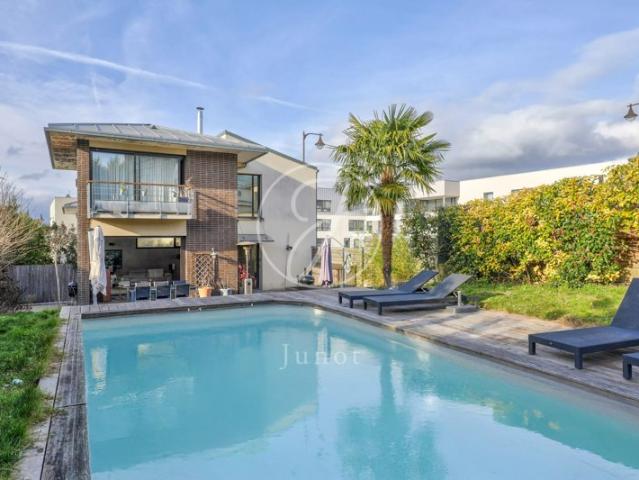 Maison vente à Nanterre, Rueil-malmaison