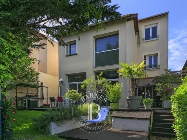 Maison vente à Nanterre, Rueil-malmaison