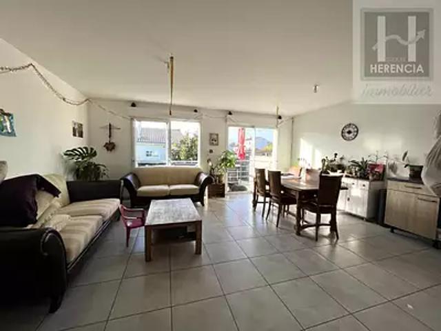 Maison vente à Angoulême, Ruelle-sur-touvre