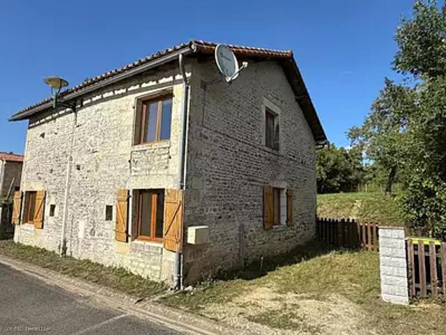 Maison vente à Confolens, Ruffec
