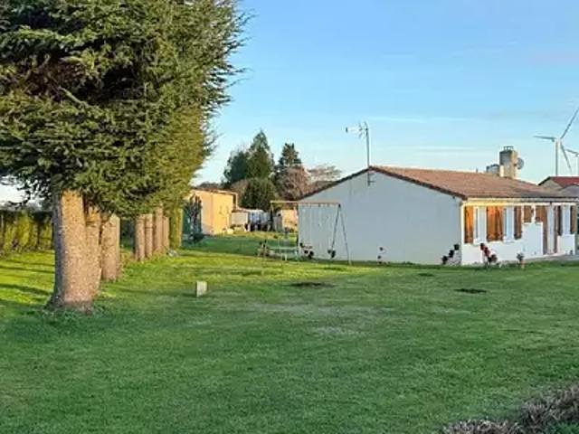 Maison vente à Confolens, Ruffec