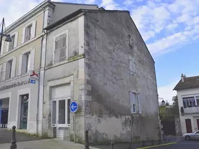 Maison vente à Confolens, Ruffec