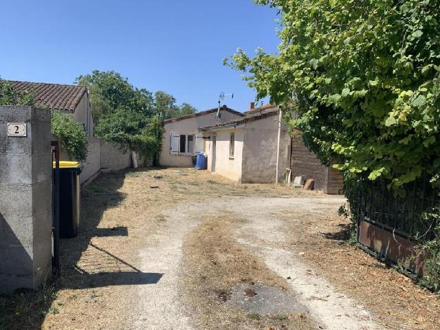 Maison vente à Confolens, Ruffec