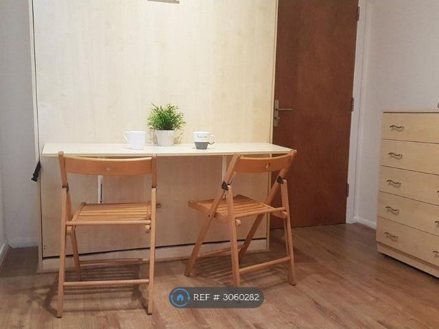 Studio for rent in London Borough of Islington, Greater London