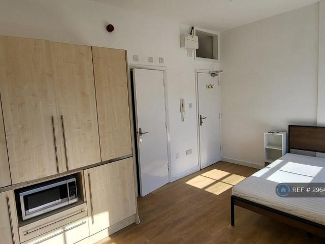 Apartment for rent in Barnsbury, Greater London