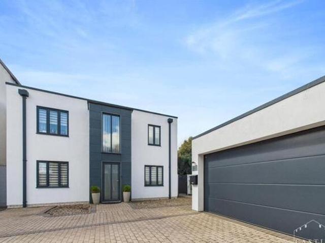 House for sale in Barton, Leicestershire