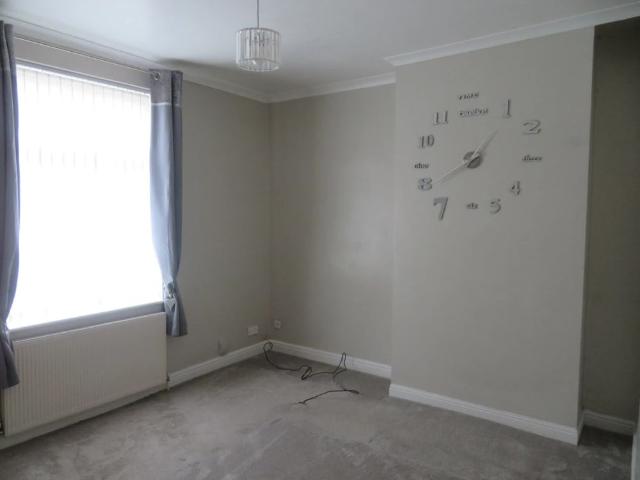 House for rent in Burnedge, Greater Manchester