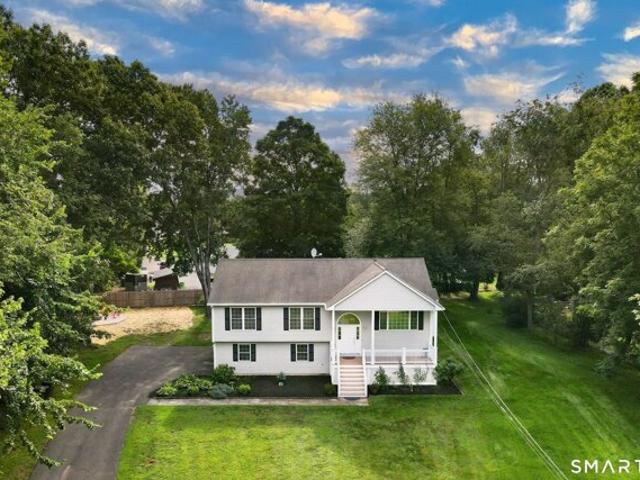 House for sale in Southington, Connecticut