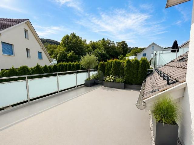 Einfamilienhaus mieten in Egg, Zürich