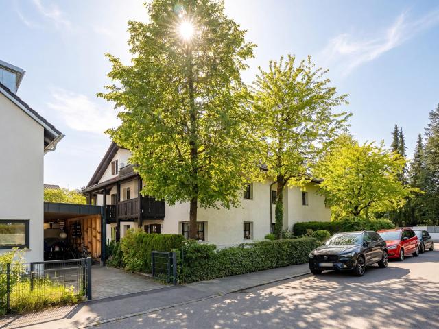 Dachgeschosswohnung kaufen in Trudering-Riem, München