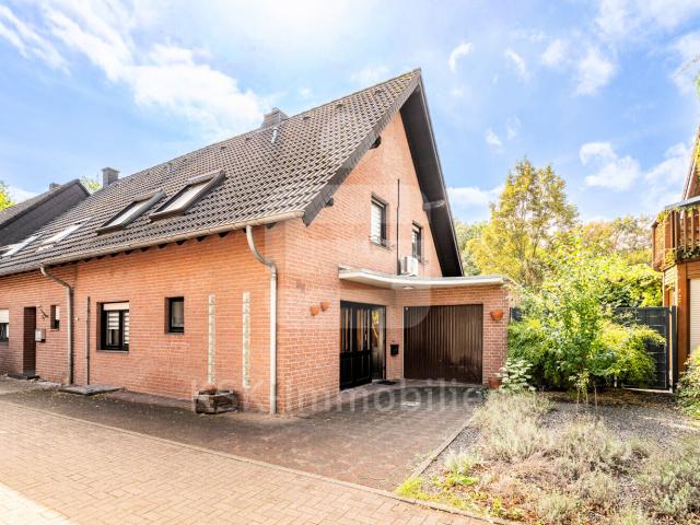 Doppelhaushälfte kaufen in Quadrath-Ichendorf, Bergheim
