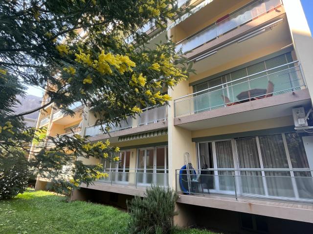 Wohnung kaufen in Agno, Tessin