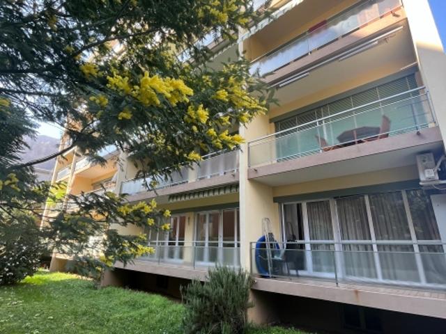 Wohnung kaufen in Agno, Tessin