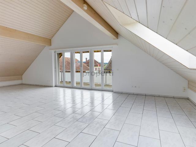 Attikawohnung mieten in Diessbach bei Büren, Bern