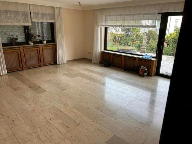 Wohnung kaufen in Damm, Aschaffenburg